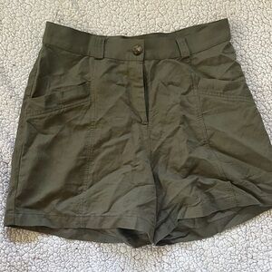 Amour Vert Khaki Women's Cargo Shorts
